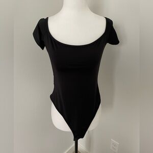 Sebowel Black Scoop Neck T Shirt Body Suit - Size Medium